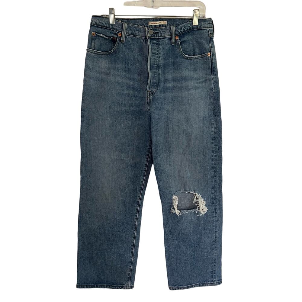 Levi's Women's Ribcage Straight High Waisted Jeans Distressed Denim 32